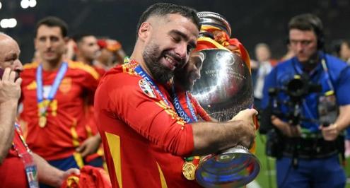 عودة بعد 8 سنوات.. ثلاثي ريال مدريد ينضم لأبطال الثنائية الأوروبية